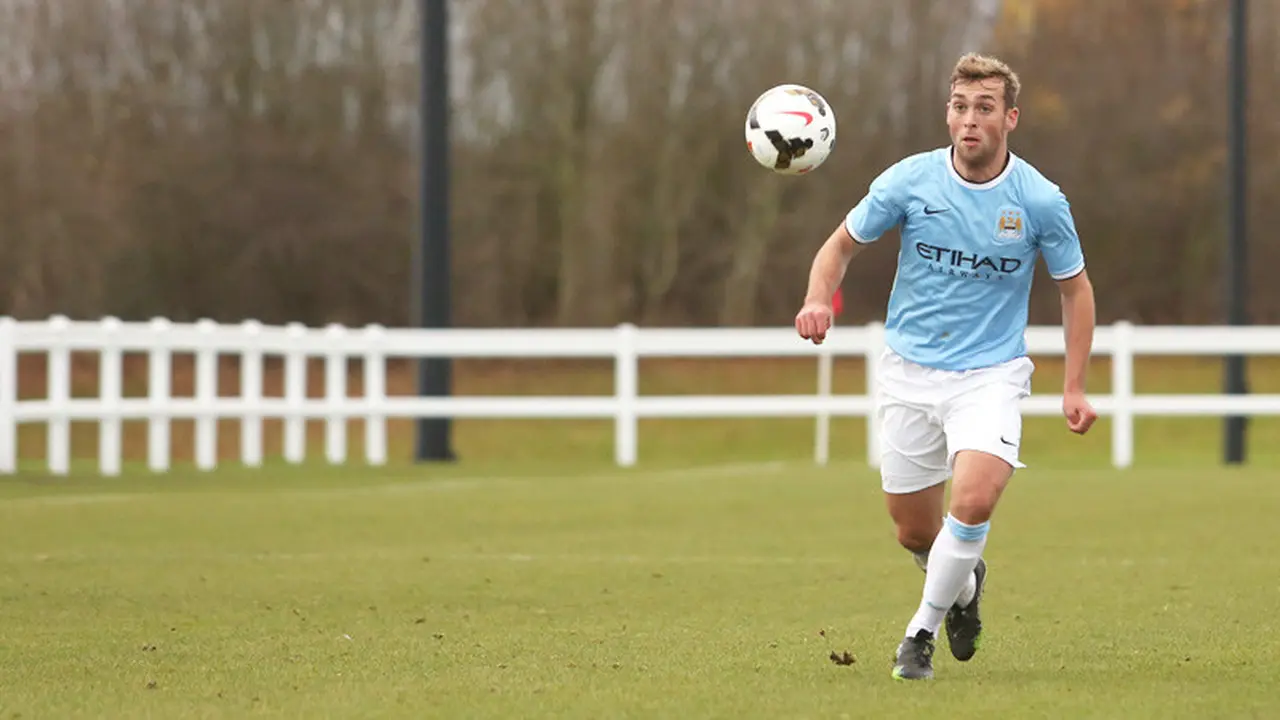 James Horsfield, pemain Manchester City