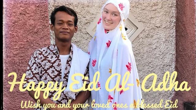 6 Potret Terbaru Pria Magelang dengan Istri Bule Cantik yang Makin Mesra