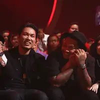 Di malam puncak SCTV Music Awards, sederet musisi lahir sebagai pemenang di berbagai kategori. Salah satunya adalah Virgoun yang menang dalam dua kategori, dan ini adalah detik-detik pengumuman kemenangannya. (Bambang E.Ros/Bintang.com)