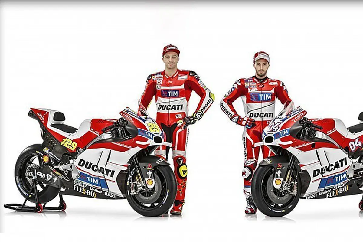 Andrea Iannone dan Andrea Dovizioso