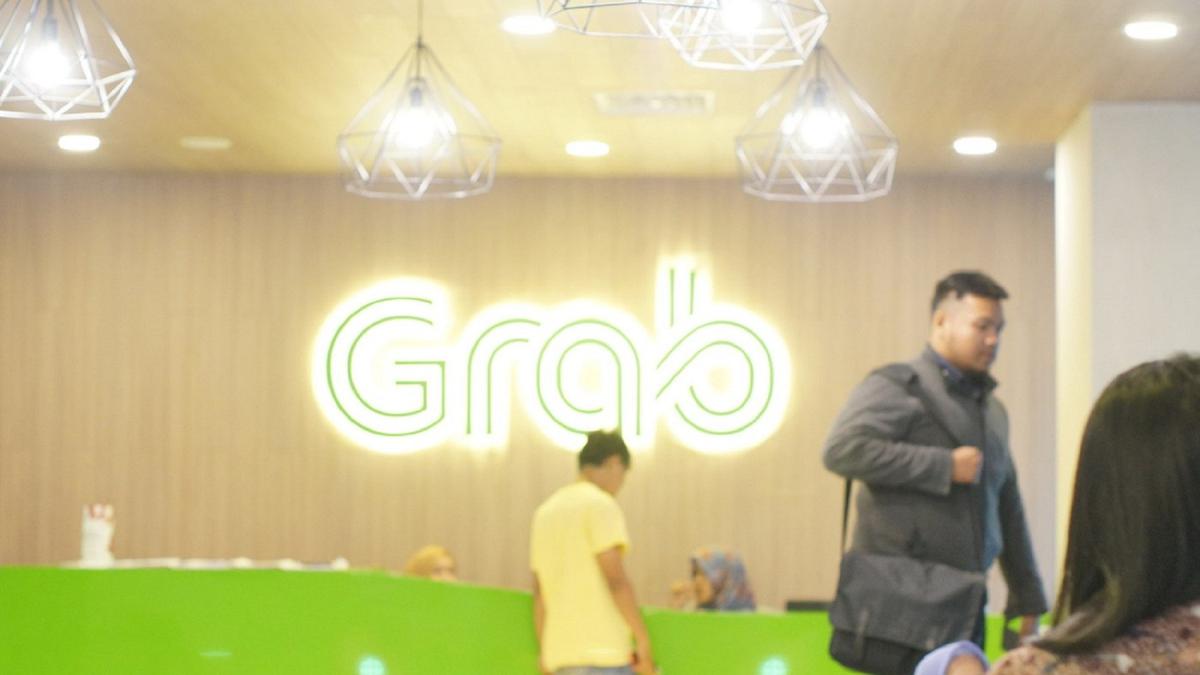 Hyundai Jadi Investor Grab