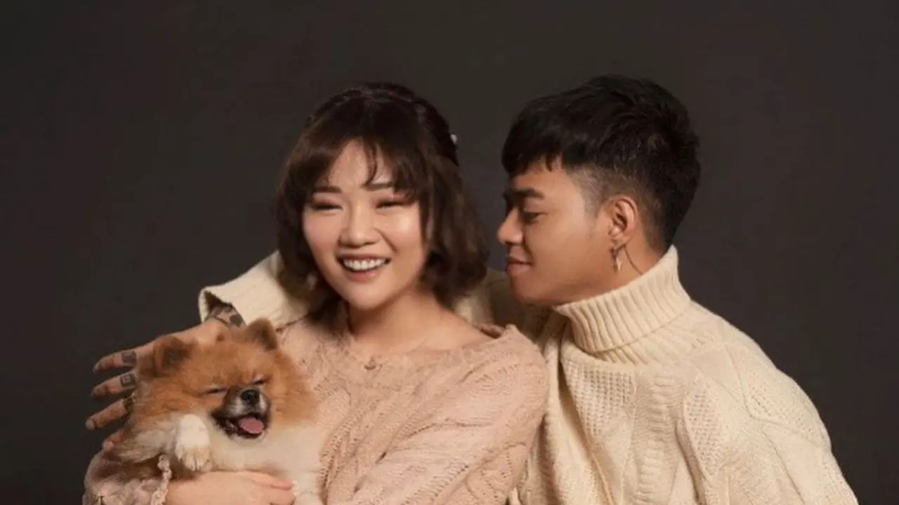 Potret Prewedding Reza Arap dan Wendy Bersama Anjing Lucu dan Menggemaskan