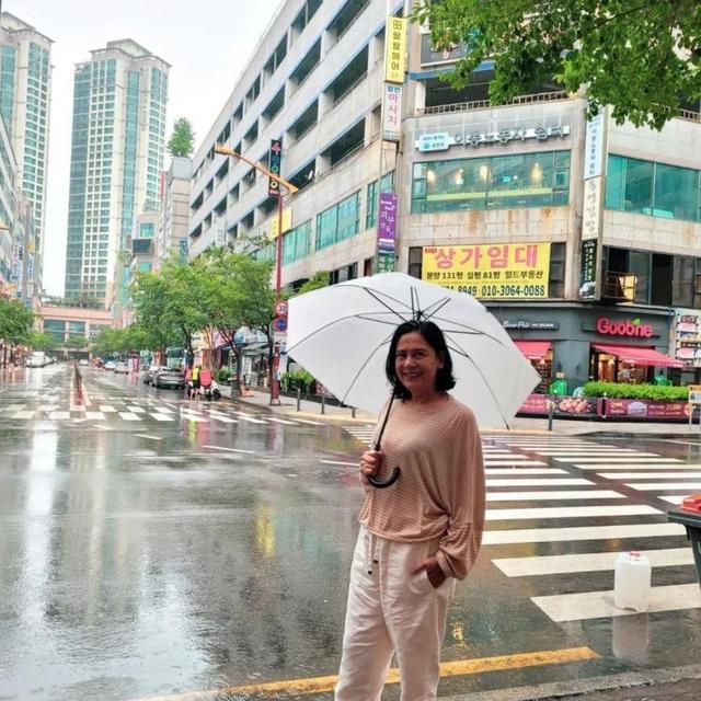 Potret Lydia Kandou selama berada di Bucheon, Korea Selatan. (Instagram @lydiakandou_)