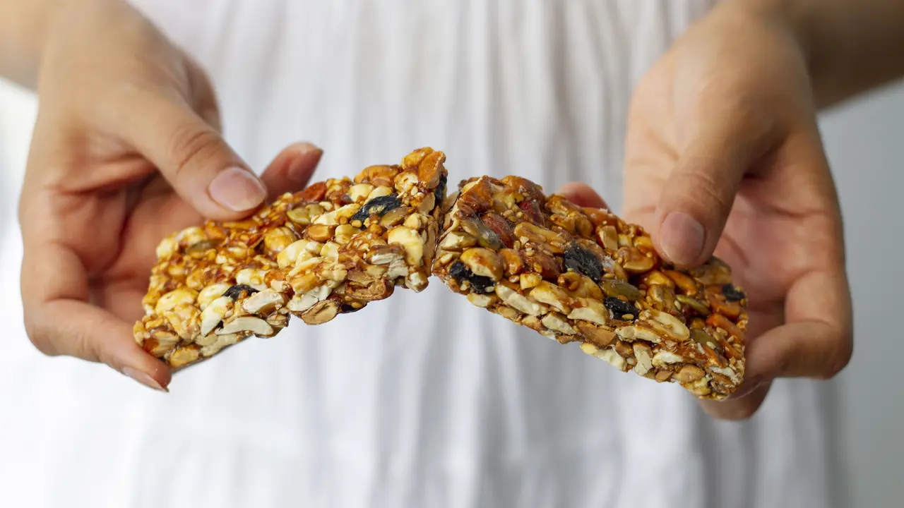 Ngemil Tanpa Takut Gula Berlebih, Rekomendasi 3 Olahan Snack Bar Homemade