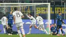 Dua gol Inter Milan masing-masing dicetak Denzel Dumfries dan Lautaro Martinez. Bologna memaksakan hasil imbang lewat aksi Santiago Castro dan Emil Holm. (AP Photo/Luca Bruno)