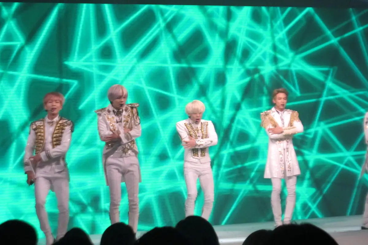 SHINee