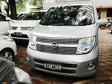 [FOTO] Mobil Catherine Wilson Diangkut KPK
