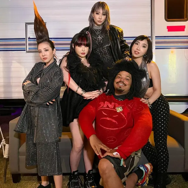 6 Momen 2NE1 Reuni di Panggung Coachella 2022, Bikin Penggemar Heboh
