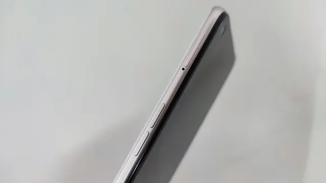 Oppo A96 (Liputan6.com/Giovani Dio Prasasti)