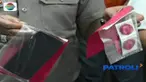 Polda Jatim bongkar jaringan perilaku seks menyimpang swinger bernama Sparkling. Pelaku bebas tukar pasangan seks dengan satu syarat.