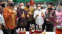 Menteri Koperasi dan UKM Teten Masduki melakukan Kunjungan Kerja Bersama Stakeholder Kelapa Sawit di Pusat Penelitian Kelapa Sawit, Medan, Sumatera Utara