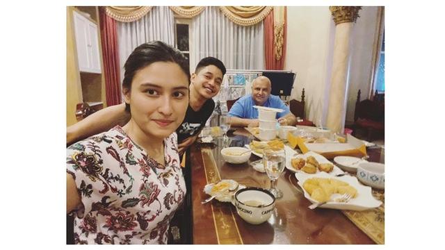 Baru Menikah, Ini 6 Momen Adly Fairuz dan Angbeen Rishi Jalani Puasa Bersama