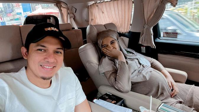 Potret Terbaru Zaskia Sungkar saat Hamil Besar. (Sumber: Instagram.com/irwansyah_15)