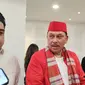 Ahmad Sajili usai menyerahkan berkas pendaftaran calon gubernur DKI Jakarta ke Dewan Pimpinan Wilayah (DPW) Partai Solidaritas Indonesia (PSI) DKI Jakarta. (Liputan6.com/Farrel Bima Haryomukti)