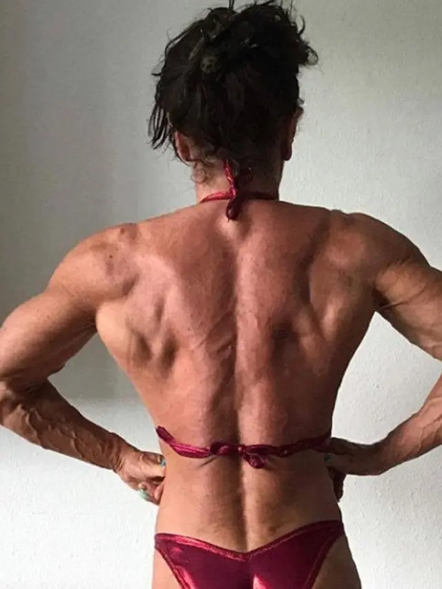 [Bintang] Wanita Kekar