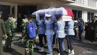 SBY Kenang Juwono Sudarsono, Sebut Sosok yang Satukan Militer dan Sipil di Era Reformasi