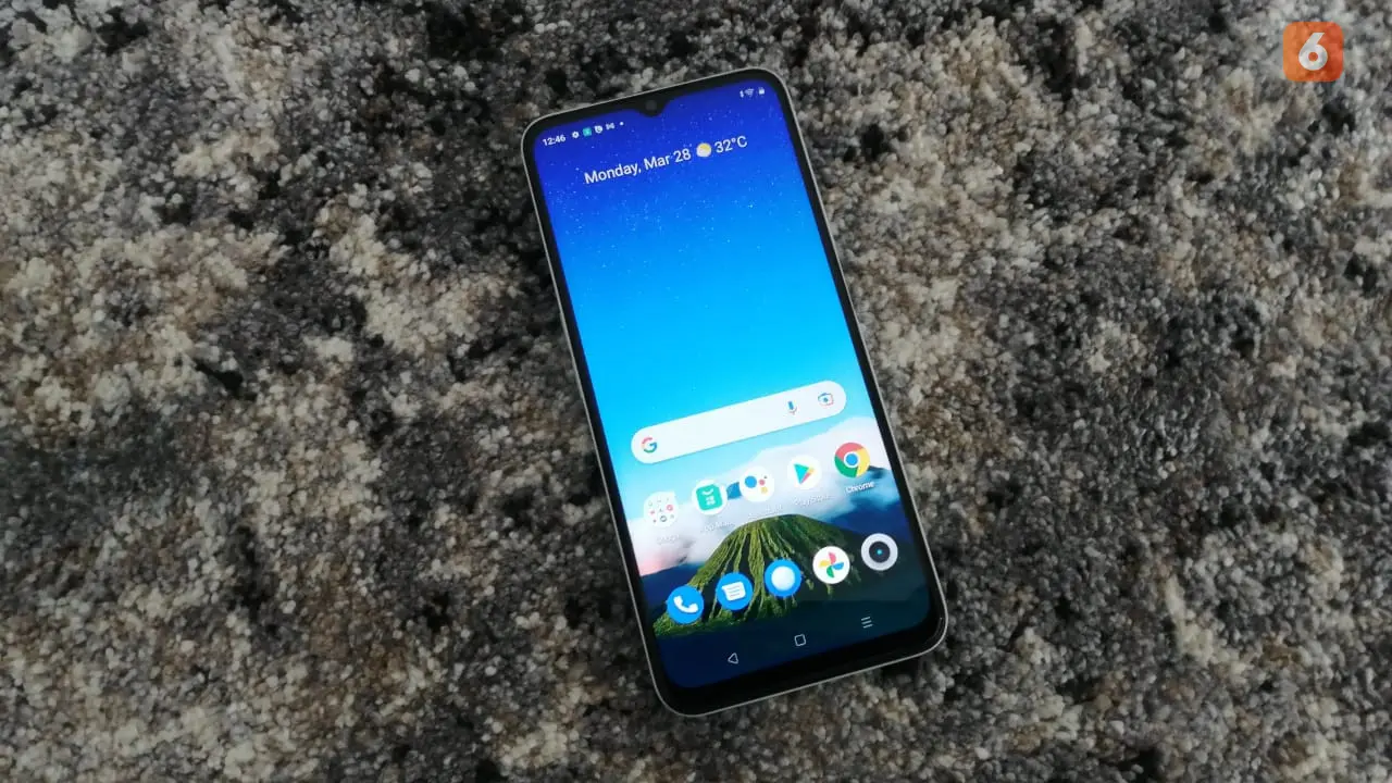 Realme C35