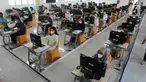 Peserta mengerjakan soal saat pelaksaan Ujian Tulis Berbasis Komputer Seleksi Nasional Berdasarkan Tes (UTBK SNBT) 2023 di ruang komputer Universitas Veteran, Depok, Selasa (9/5/2023). (merdeka.com/Arie Basuki)