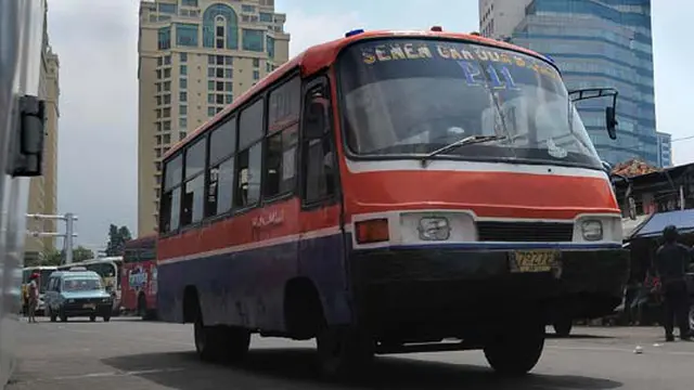 Akhiri Dualisme PT Metro Mini, Ahok Kaji Putusan Pengadilan