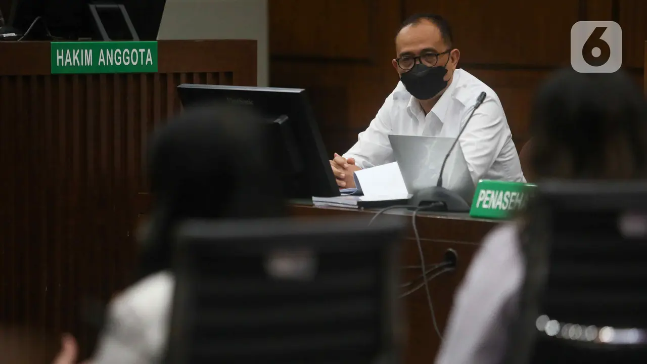 Sidang Rafael Alun Trisambodo