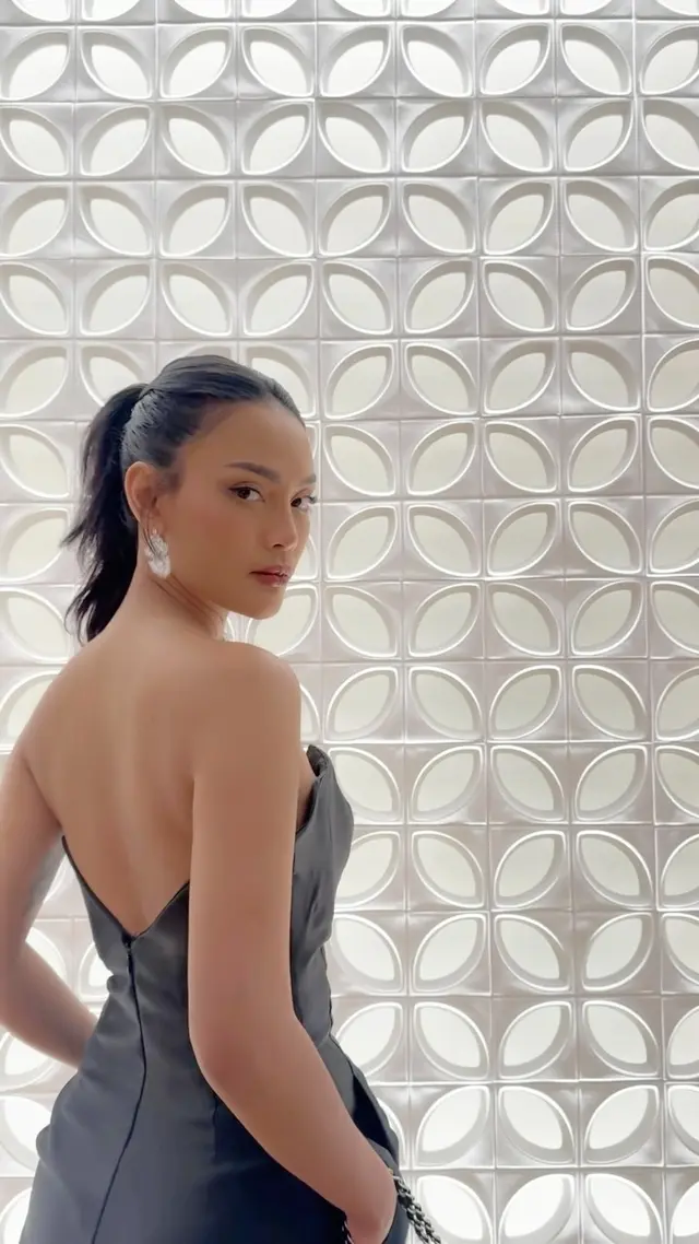 Update terbaru kasus pengancaman dan penyebaran data pribadi Erika Carlina di Polda Metro Jaya