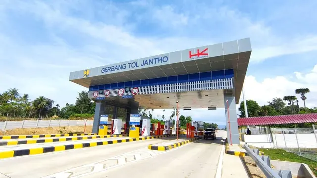Hutama Karya mengoperasikan dua ruas tol di Jalan Tol Trans Sumatera (JTTS) secara fungsional alias tanpa tarif selama libur Natal dan Tahun Baru (Nataru) 2020/2021.