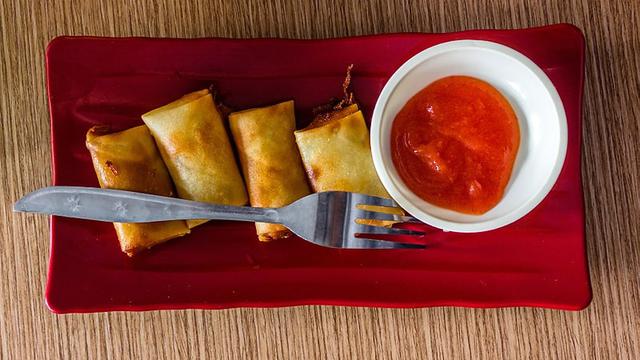 Ilustrasi lumpia | Wikimedia Commons