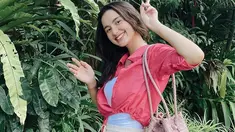 Punya wajah cantik, Sarah Menzel tak lepas dari sorotan publik usai menjalin hubungan asmara dengan Azriel Hemansyah. Sejak kemunculannya, banyak warganet yang memuji gaya penampilan Sarah. (Liputan6.com/IG/@ssarah_menzel)