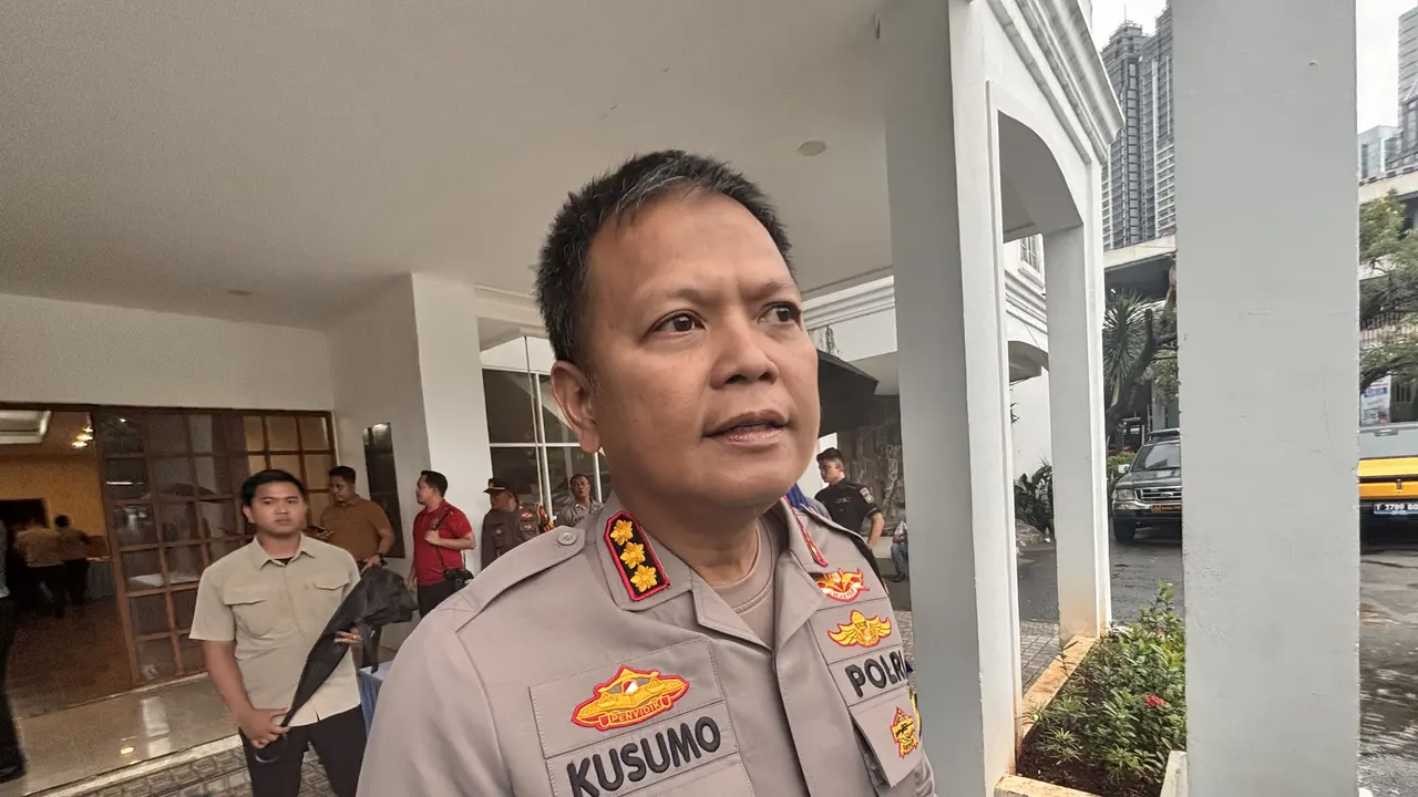 Kapolres Metro Bekasi Kota Kombes Pol Kusumo Wahyu Bintoro.