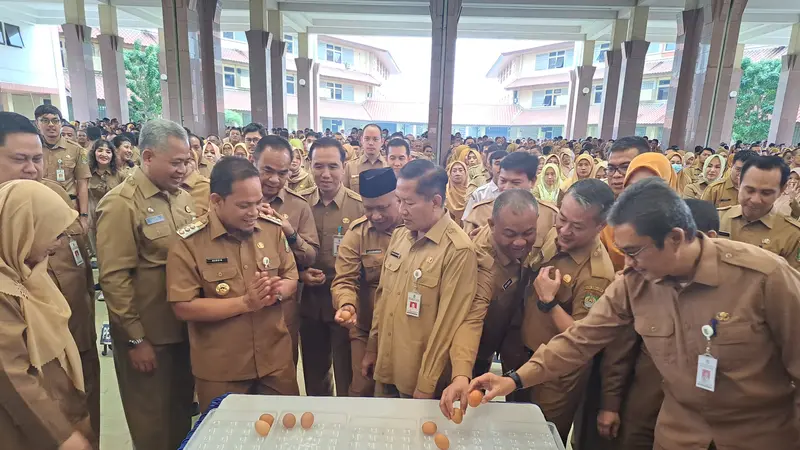 Pemkot Tangerang menggawangi gerakan sedekah Satu Telur Satu Minggu atau Sate Sami (Istimewa)