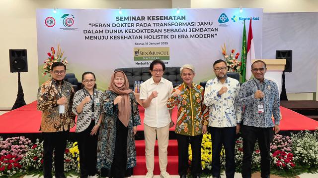 Sido Muncul Buka Gerai Sehat ke-8 di RS Unggul Karsa Medika untuk Edukasi Obat Herbal