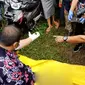 Desa Ponjen, Purbalingga digegerkan penemuan kerangka manusia tak utuh di tengah hutan (Liputan6.com/Galoeh Widura)