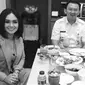 Yuni Shara dan Chico Hakim terlihat makan bersama dengan Gubernur Ahok. (Instagram)