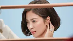 Lahir pada tanggal 22 November 1981, Artis cantik Korea Selatan, Song Hye Kyo tetap terlihat awet muda diusianya yang telah menginjak 37 tahun. (Liputan6.com/IG/kyo1122)