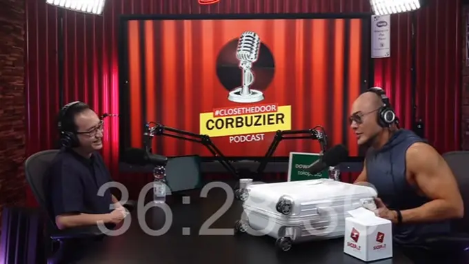 [Fimela] Deddy Corbuzier dan Dokter Gunawan