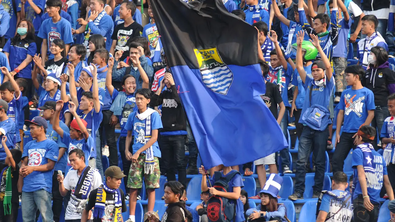 Euforia Bobotoh Saat Persib Bungkam Barito Putera