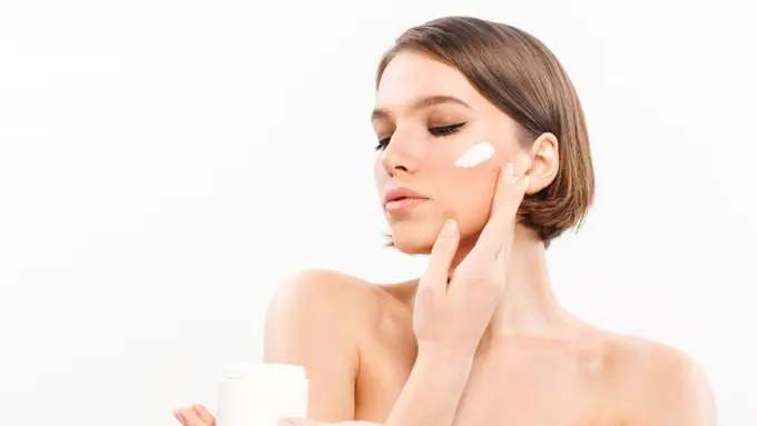 Bahaya Menggunakan Kosmetik yang Mengandung Merkuri