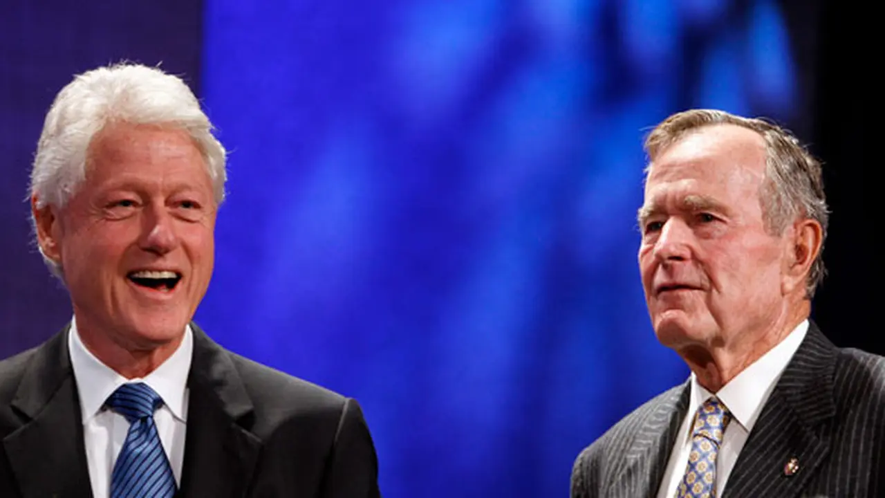 3-11-1992: Bill Clinton Kandaskan George HW Bush di Pilpres AS