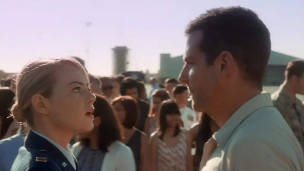 Romantisme Bradley Cooper dan Emma Stone di Trailer Perdana Aloha