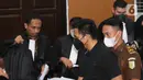 Terdakwa kasus pembunuhan Brigadir Yoshua, Richard Eliezer Pudihang Lumiu usai mengikuti sidang lanjutan pembunuhan Brigadir Yosua dengan terdakwa Richard Eliezer Pudihang Lumiu di PN Jakarta Selatan, Jakarta, Selasa (25/10/2022). Sidang itu beragenda mendengarkan keterangan saksi diantaranya saksi pelapor Kamaruddin Simanjuntak, kedua orang tua korban Samuel Hutabarat dan Rosti Simanjuntak serta pacar korban Vera Simanjuntak. (Liputan6.com/Herman Zakharia)