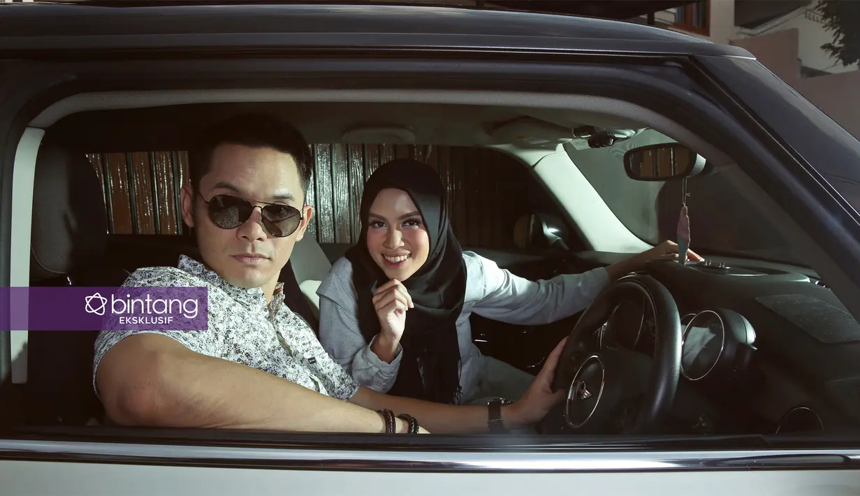 Singkatnya perkenalan dan banyaknya perbedaan, Ines selalu memohon doa pada Yang Maha Kuasa demi kerukunan dan keharmonisan keluarganya. Siang dan malam selalu berdoa yang membuatnya hampir menangis. (Bambang E Ros/Bintang.com)