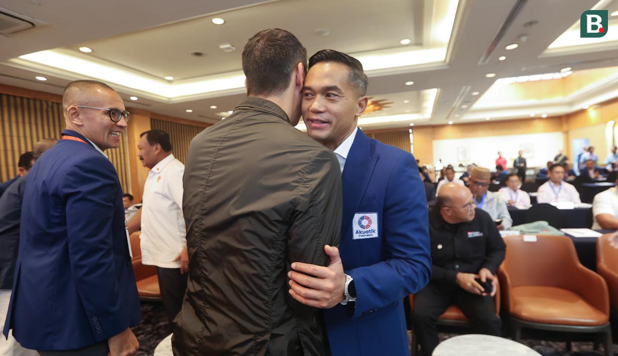 Dalam raker tersebut, Ketua Umum Akuatik Indonesia, Anindya Bakrie, bicara tentang pembinaan atlet muda. (Bola.com/M Iqbal Ichsan)