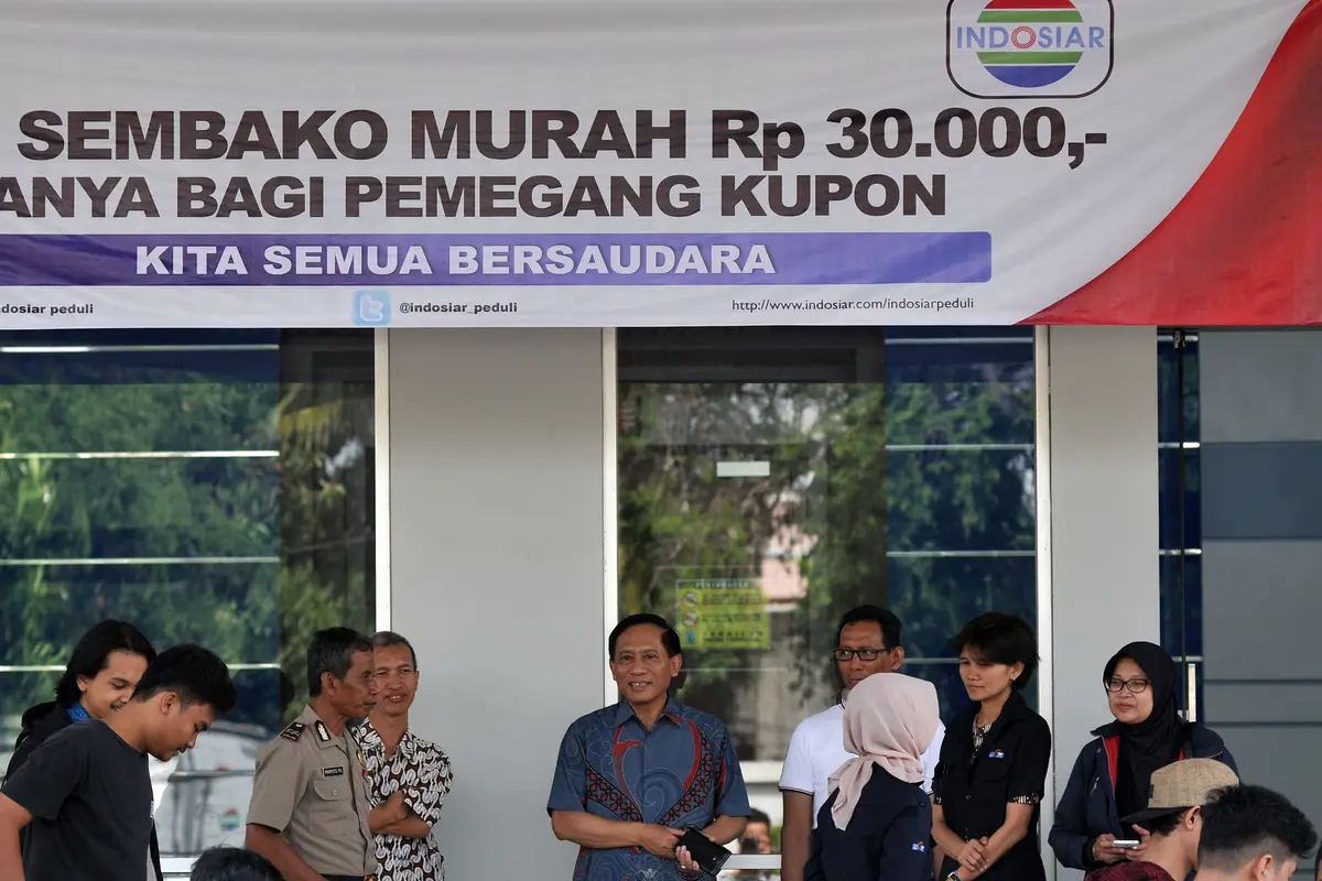 20160610-Indosiar-Bagikan-Sembako-Murah-Jakarta-JT