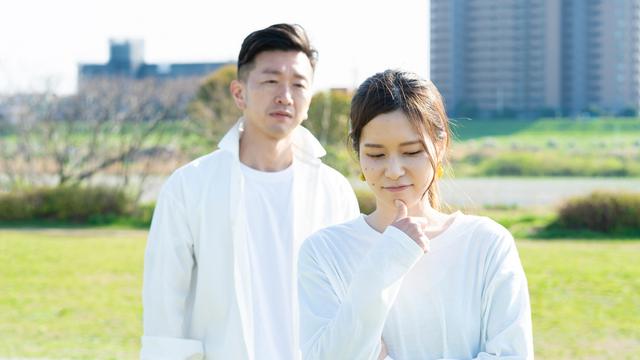 couple cinta tidak cocok marah