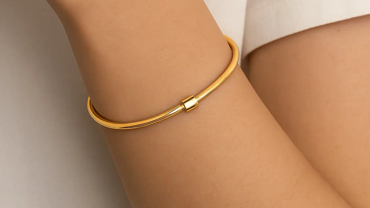 Gelang Oval Emas Kecil