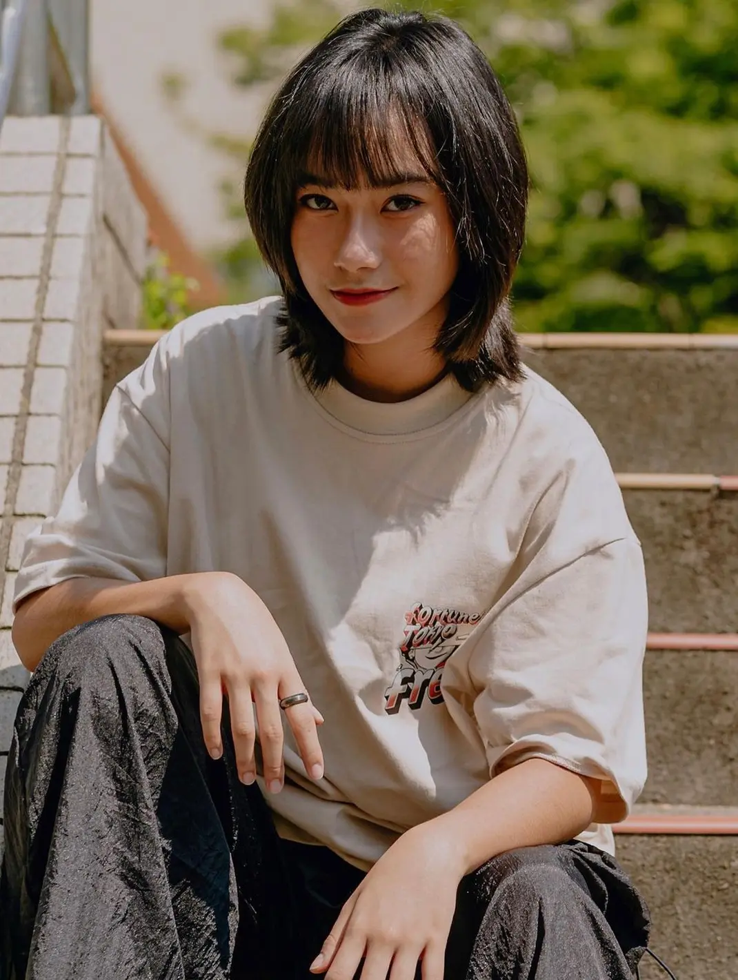 Gaya Outfit Simpel dan Cute ala Freya JKT48, Definisi Cantik Effortless ...