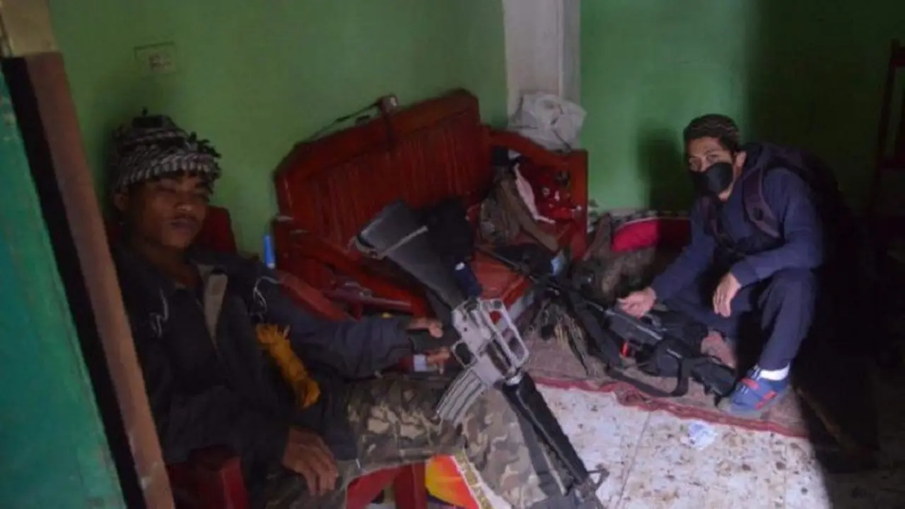 Pemberontak Maute di Marawi (sumber: Armed Forces of the Philippines)