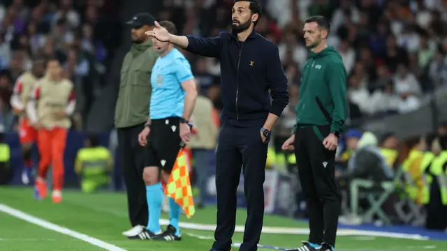 Pelatih Real Madrid Alvaro Arbeloa