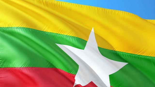 Bendera Myanmar (unsplash)