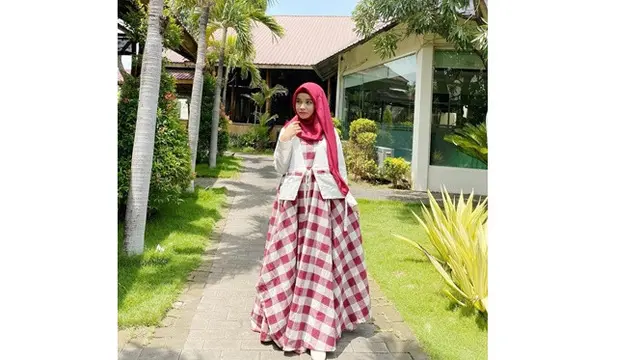 5 Pesona Tasya Rosmala Pakai Hijab, Makin Anggun dan Memesona